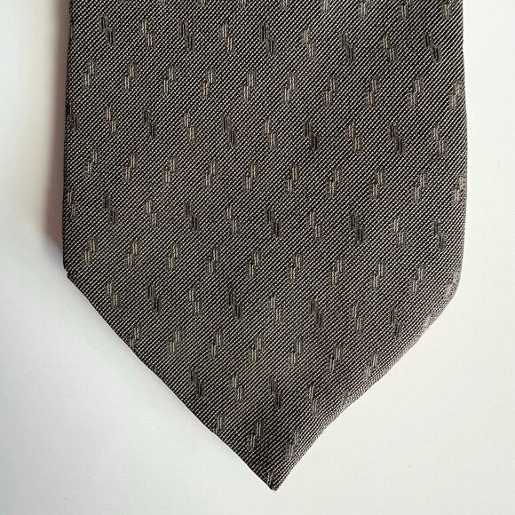 Giorgio Armani Men's Cravatte Grey Silk Tie Made in Italy 59"x3.7" - Picture 3 of 8